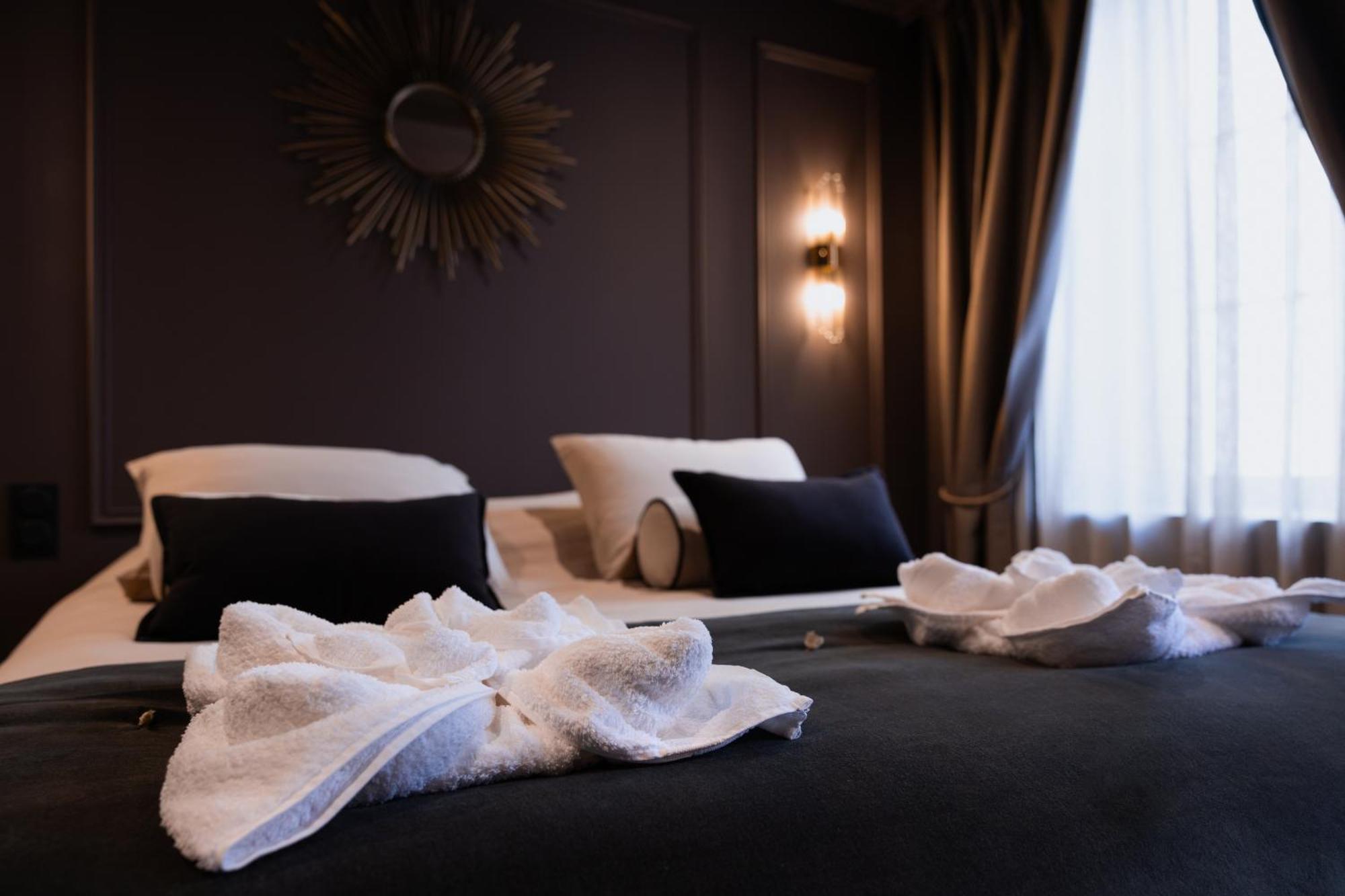 C0C00N Veritable Hammam A Partager A Deux Riom Dış mekan fotoğraf
